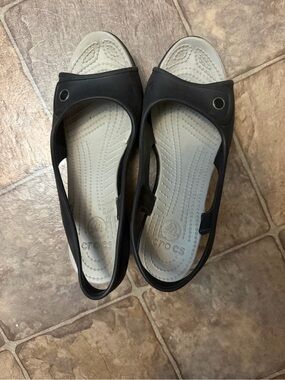 Crocs Havana Slingback Wedge Heels Peep Toe Sandals Black Women's Size 8 Boho